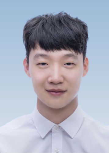 李 李