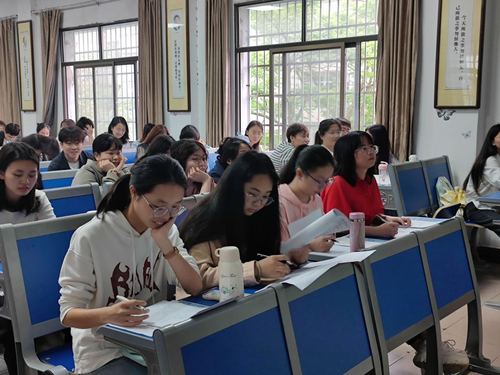 图片1 图片1